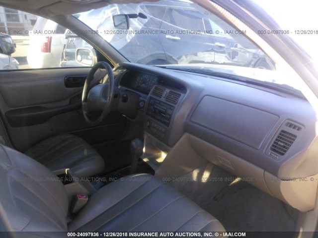 4T1BF12B0TU116674 - 1996 TOYOTA AVALON XL/XLS GOLD photo 5