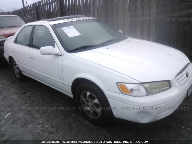 JT2BG22K4X0294701 - 1999 TOYOTA CAMRY LE/XLE 白色 照片 6