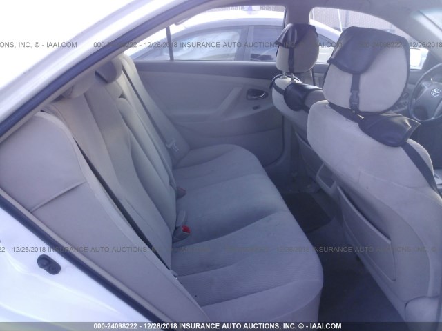 4T4BF3EK4BR127592 - 2011 TOYOTA CAMRY SE/LE/XLE 白色 照片 8