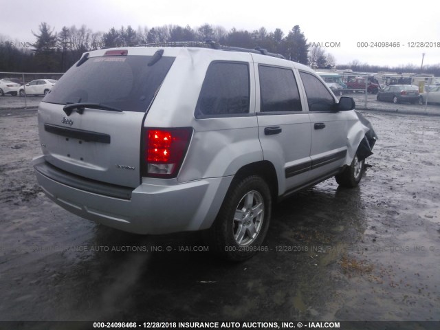 1J4GR48KX5C722741 - 2005 JEEP GRAND CHEROKEE LAREDO/COLUMBIA/FREEDOM 银色 照片 4