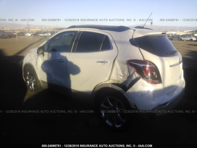 KL4CJHSB6HB026510 - 2017 BUICK ENCORE PREMIUM WHITE photo 3