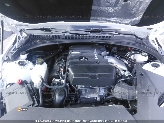 1G6AA5RX3J0183381 - 2018 CADILLAC ATS WHITE photo 10