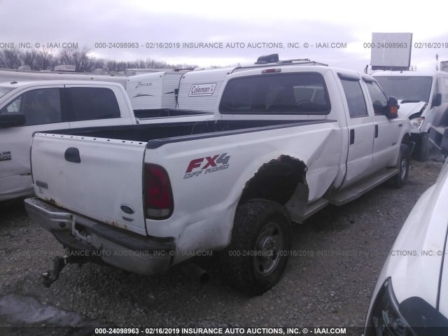 1FTWW31P65EB93870 - 2005 FORD F350 SRW SUPER DUTY WHITE photo 4