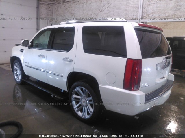 1GYS4DEF7ER244646 - 2014 CADILLAC ESCALADE PLATINUM WHITE photo 3