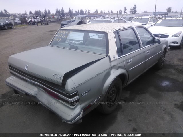 1G4AL19E9F6465149 - 1985 BUICK CENTURY LIMITED GREEN photo 4