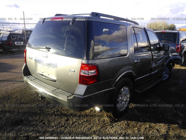 1FMJU1J55DEF70010 - 2013 FORD EXPEDITION XLT/KING RANCH SILVER photo 4