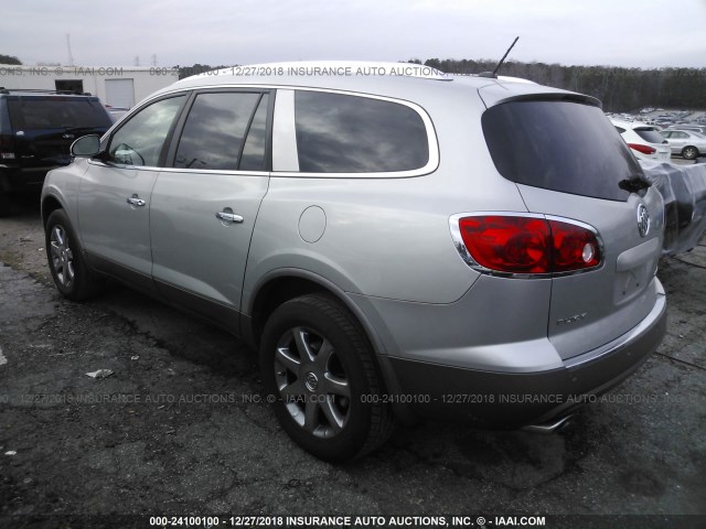 5GAER23728J149002 - 2008 BUICK ENCLAVE CXL SILVER photo 3