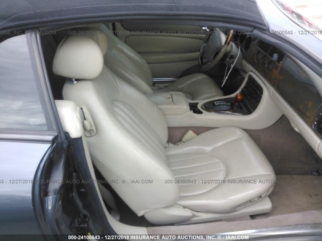 SAJDA42C01NA15748 - 2001 JAGUAR XK8 GRAY photo 5