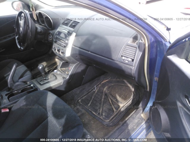 1N4BL11DX3C170009 - 2003 NISSAN ALTIMA SE BLUE photo 5