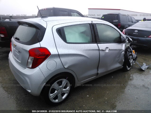 KL8CB6SA5KC728200 - 2019 CHEVROLET SPARK LS SILVER photo 4