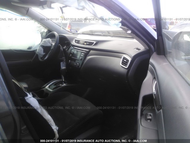 5N1AT2MT2GC753495 - 2016 NISSAN ROGUE S/SL/SV GRAY photo 5