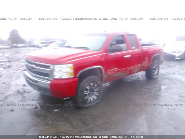 1GCSKSE35AZ108399 - 2010 CHEVROLET SILVERADO K1500 LT RED photo 2