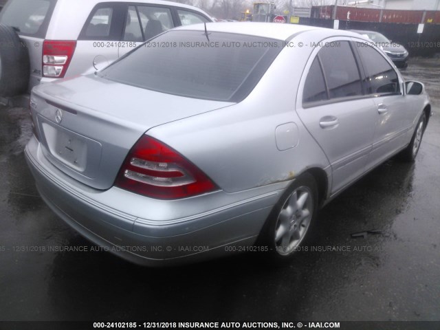 WDBRF61J02F147787 - 2002 MERCEDES-BENZ C 240 SILVER photo 4