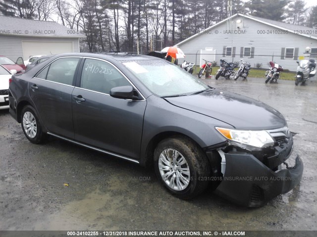 4T1BF1FK0DU217998 - 2013 TOYOTA CAMRY L/SE/LE/XLE 灰色 照片 1