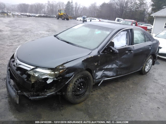 4T1BF1FK0DU217998 - 2013 TOYOTA CAMRY L/SE/LE/XLE 灰色 照片 2