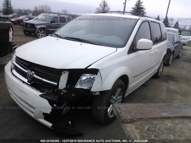 2D4RN5DX2AR191864 - 2010 DODGE GRAND CARAVAN SXT WHITE photo 2