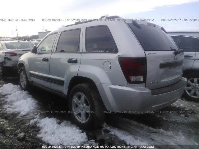 1J4HR48N55C690294 - 2005 JEEP GRAND CHEROKEE LAREDO/COLUMBIA/FREEDOM 银色 照片 3
