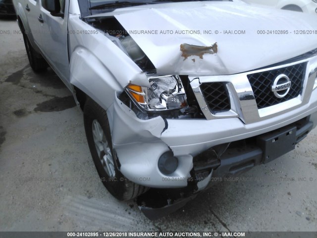1N6AD0ER7KN712153 - 2019 NISSAN FRONTIER SILVER photo 6