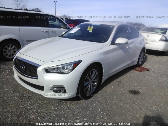 JN1BV7AP5FM330431 - 2015 INFINITI Q50 PREMIUM/SPORT WHITE photo 2