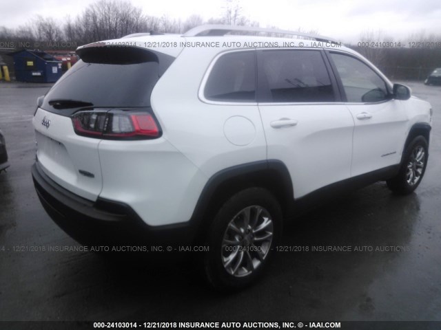 1C4PJMLB2KD181422 - 2019 JEEP CHEROKEE WHITE photo 4