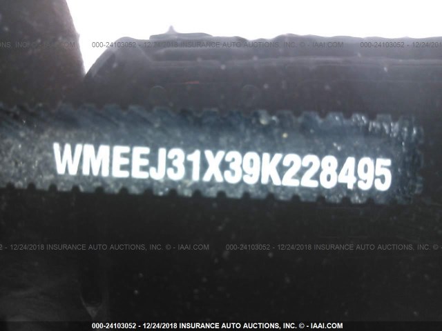 WMEEJ31X39K228495 - 2009 SMART FORTWO PURE/PASSION WHITE photo 9