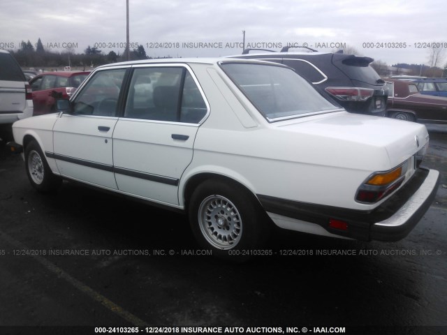 WBADK830XJ9890345 - 1988 BMW 528 E AUTOMATIC WHITE photo 3