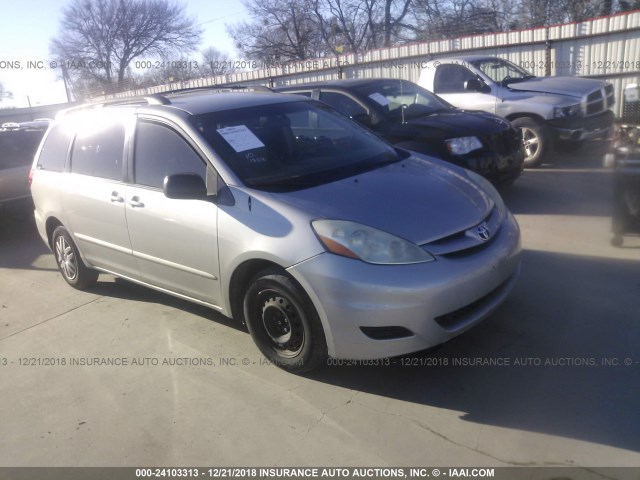 5TDZK23CX7S029581 - 2007 TOYOTA SIENNA CE/LE SILVER photo 1