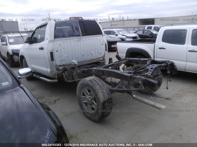 5TFLU52197X002173 - 2007 TOYOTA TUNDRA WHITE photo 3