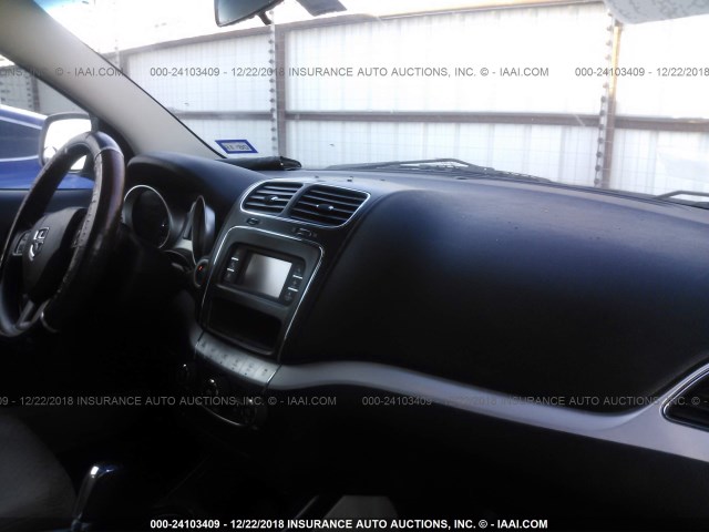 3D4PG1FG7BT538742 - 2011 DODGE JOURNEY BLUE photo 5