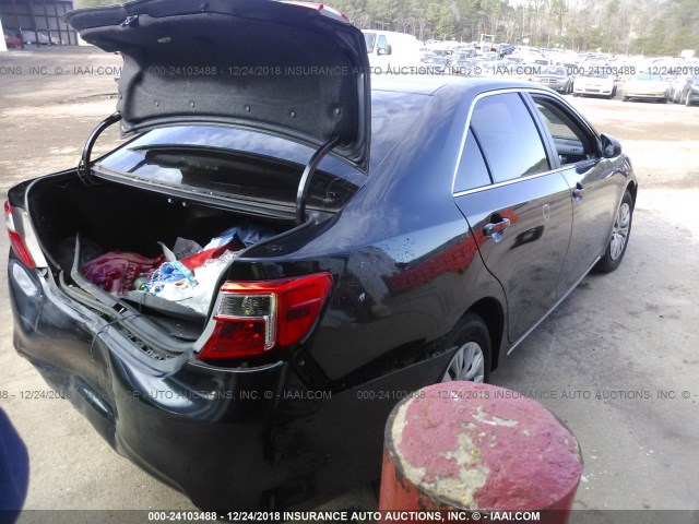 4T1BF1FKXCU155783 - 2012 TOYOTA CAMRY SE/LE/XLE 黑色 照片 4