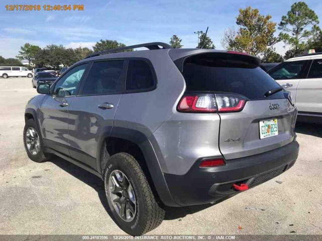 1C4PJMBX6KD298515 - 2019 JEEP CHEROKEE TRAILHAWK GRAY photo 12