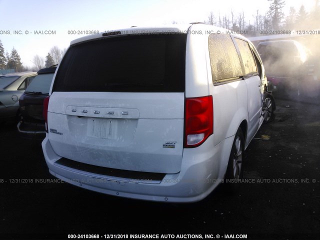 2C4RDGCG1GR328394 - 2016 DODGE GRAND CARAVAN SXT WHITE photo 4