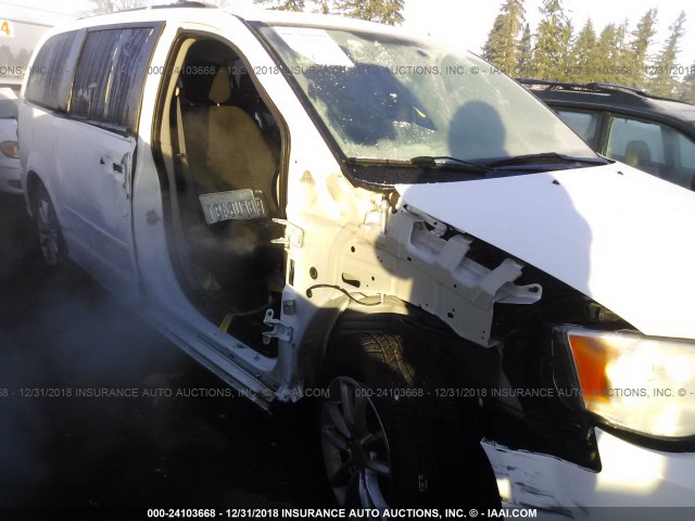 2C4RDGCG1GR328394 - 2016 DODGE GRAND CARAVAN SXT WHITE photo 6