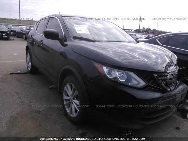 JN1BJ1CP7JW104183 - 2018 NISSAN ROGUE SPORT S/SV/SL BLACK photo 1