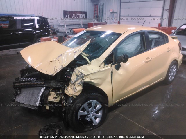 KNADM4A33G6604555 - 2016 KIA RIO LX YELLOW photo 2