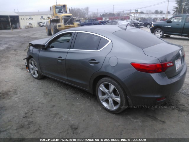 19VDE1F57DE006766 - 2013 ACURA ILX 20 PREMIUM GRAY photo 3