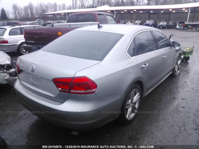 1VWBM7A33CC047005 - 2012 VOLKSWAGEN PASSAT SE GRAY photo 4