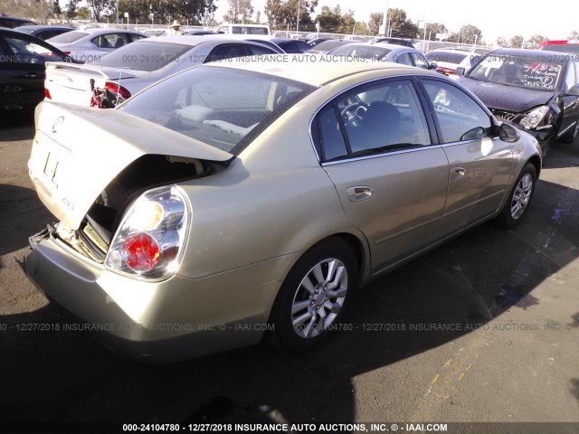 1N4AL11D74C162611 - 2004 NISSAN ALTIMA S/SL GOLD photo 4