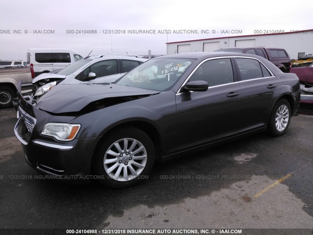 2C3CCAAGXEH272486 - 2014 CHRYSLER 300 GRAY photo 2