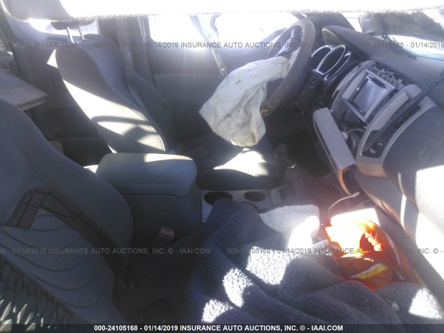 5TEUU42N45Z137066 - 2005 TOYOTA TACOMA ACCESS CAB ვერცხლისფერი ფოტო 5