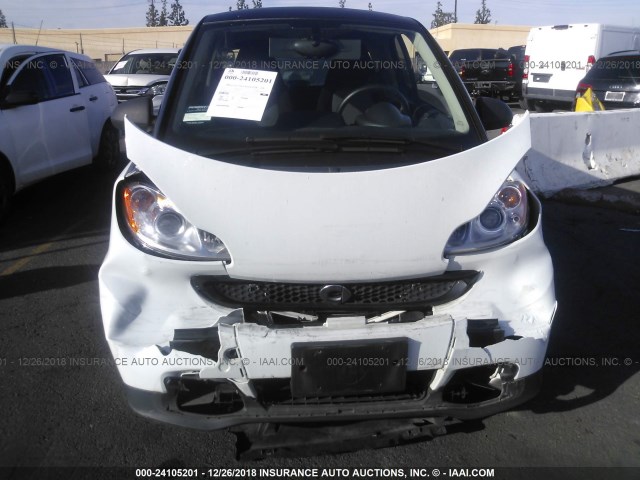 WMEEJ3BA5EK771609 - 2014 SMART FORTWO PURE/PASSION WHITE photo 6