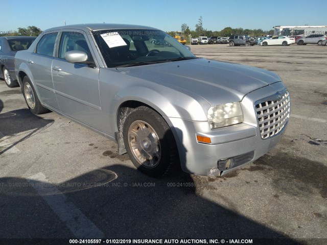 2C3JA53G95H528084 - 2005 CHRYSLER 300 TOURING SILVER photo 6