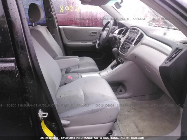 JTEEP21A060139585 - 2006 TOYOTA HIGHLANDER LIMITED BLACK photo 5