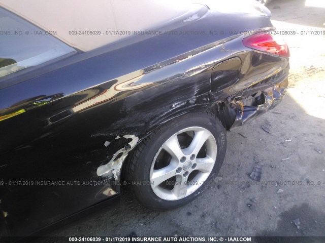 4T1FA38P35U048713 - 2005 TOYOTA CAMRY SOLARA SE/SLE BLACK photo 6