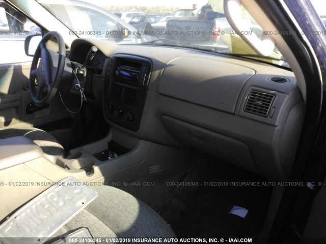 1FMDU72E82ZC05387 - 2002 FORD EXPLORER XLS BLUE photo 5