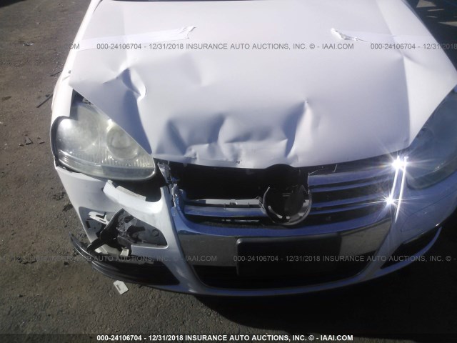 3VWRZ71K49M141957 - 2009 VOLKSWAGEN JETTA SE/SEL WHITE photo 6