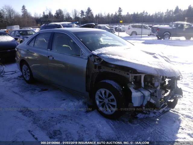 4T4BF1FK9FR506810 - 2015 TOYOTA CAMRY LE/XLE/SE/XSE TAN photo 1