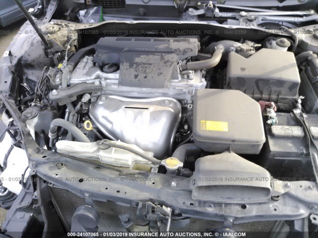 4T4BF1FK1FR463368 - 2015 TOYOTA CAMRY LE/XLE/SE/XSE შავი ფოტო 10