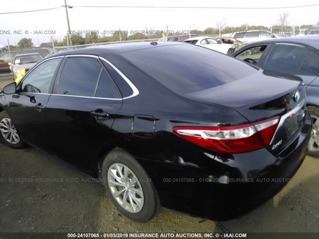 4T4BF1FK1FR463368 - 2015 TOYOTA CAMRY LE/XLE/SE/XSE შავი ფოტო 3