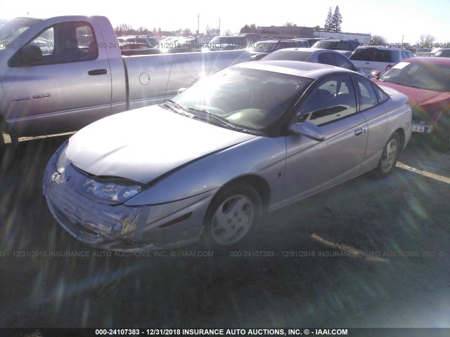 1G8ZY12722Z251286 - 2002 SATURN SC2 SILVER photo 2